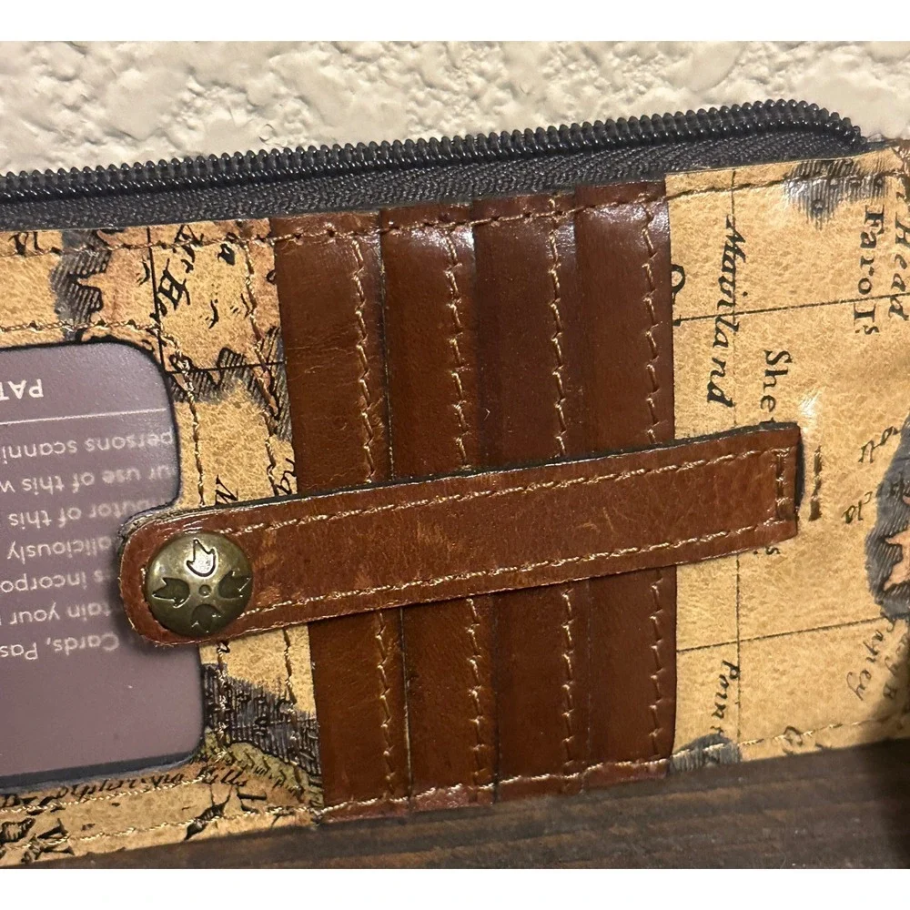 Patricia Nash Vintage Map Leather RFID Card Case Wristlet Wallet Brown Tan